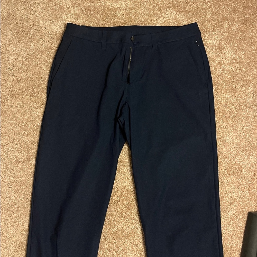 ABC classic trouser Lululemon
Men's Navy Blue 31x30